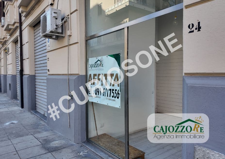 Daita/Libertà: Corleo/Manin. Locale 2 vetrine