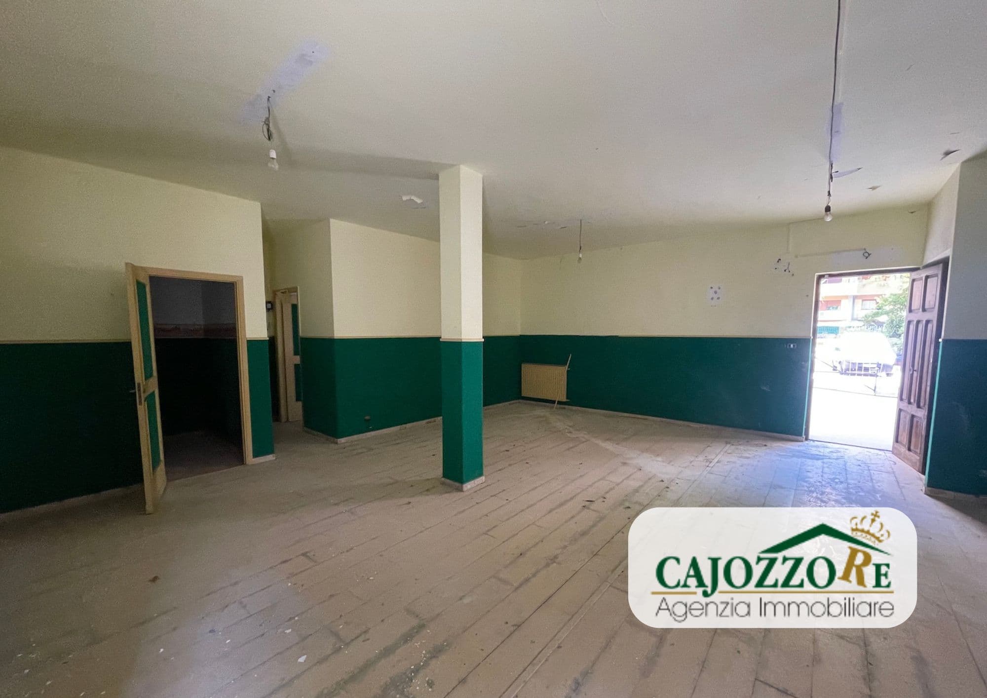 Notarbartolo -Ziino: locale 210 mq oltre terrazzo e giardino